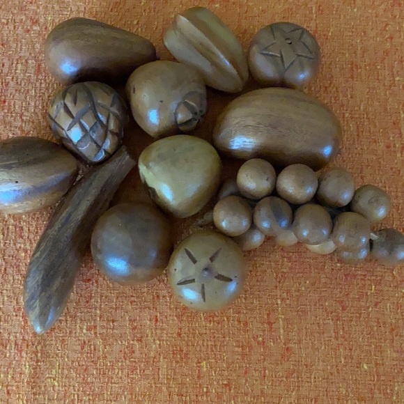 VINTAGE ‘70s Dolphin Monkey Pod Fruit Bowl - Picture 9 of 11